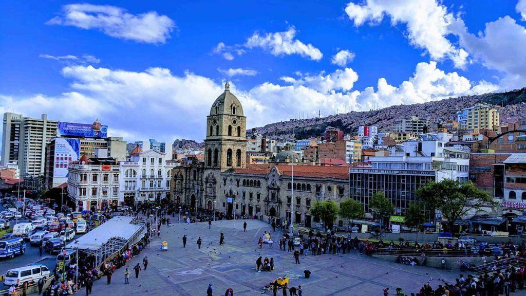 la-paz-bolivia-plaza-mayor-san-francisco-1
